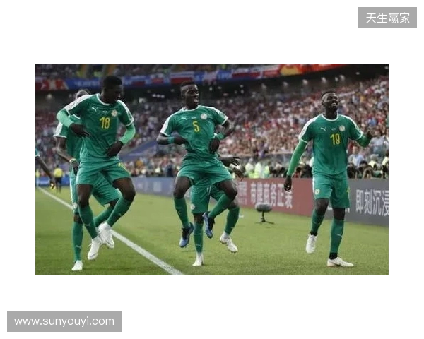 卡什：跟莱万并肩作战感觉很棒；希望能随波兰再踢一次世界杯